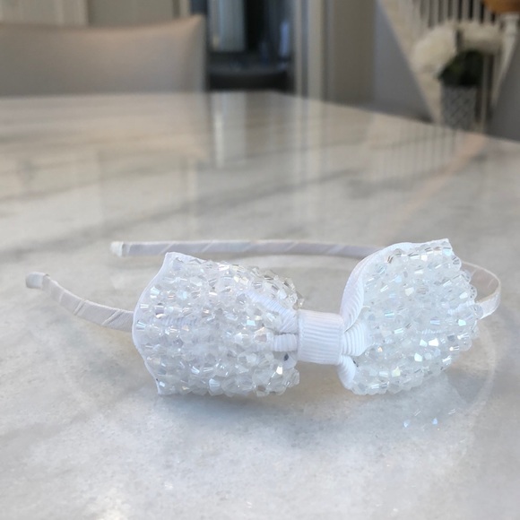 White bow headband main image 4
